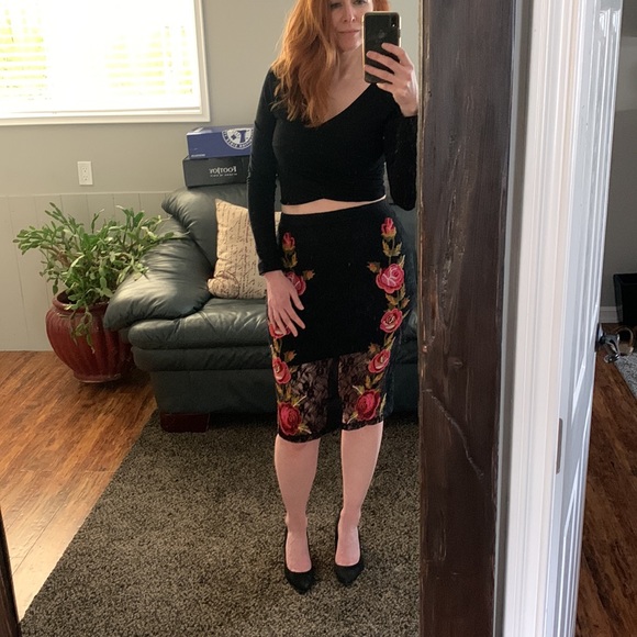 Top Shop Black lace pencil skirt - Picture 9 of 9